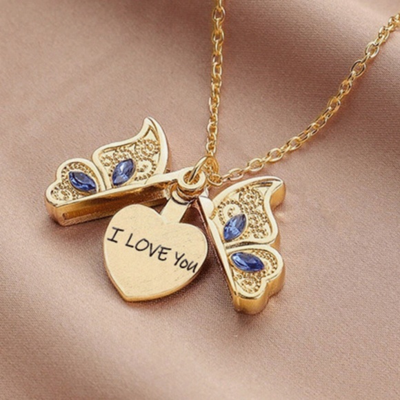 Butterfly Locket Gold Color Opens "I Love You" Heart Inside - Chain Included - Picture 5 of 5